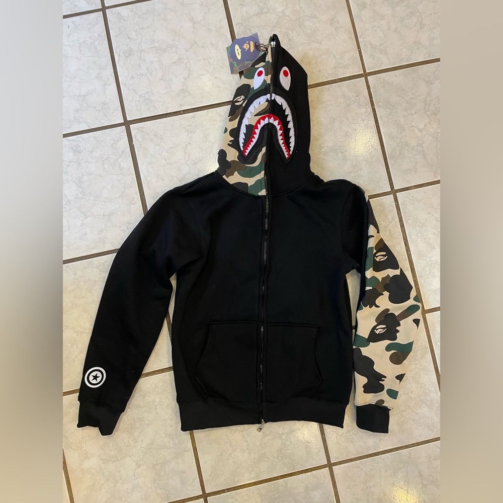 BAPE camo shark full zip hoodie size medium